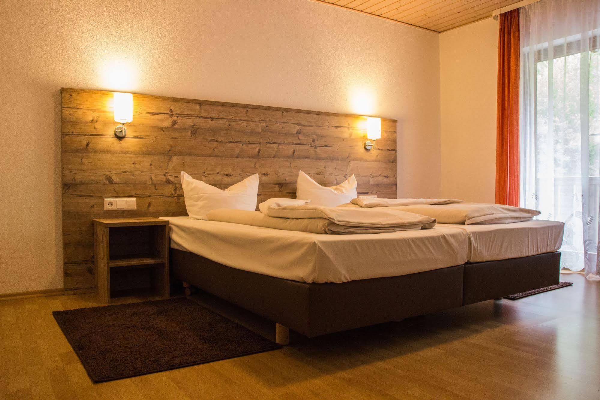 Hotel Restaurant Talblick Bad Ditzenbach Εξωτερικό φωτογραφία